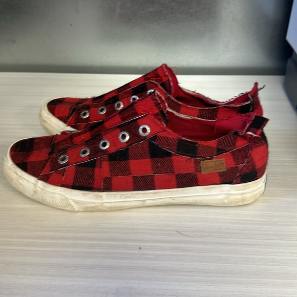 Women’s Blowfish red plaid size 11 - Picture 2 of 4